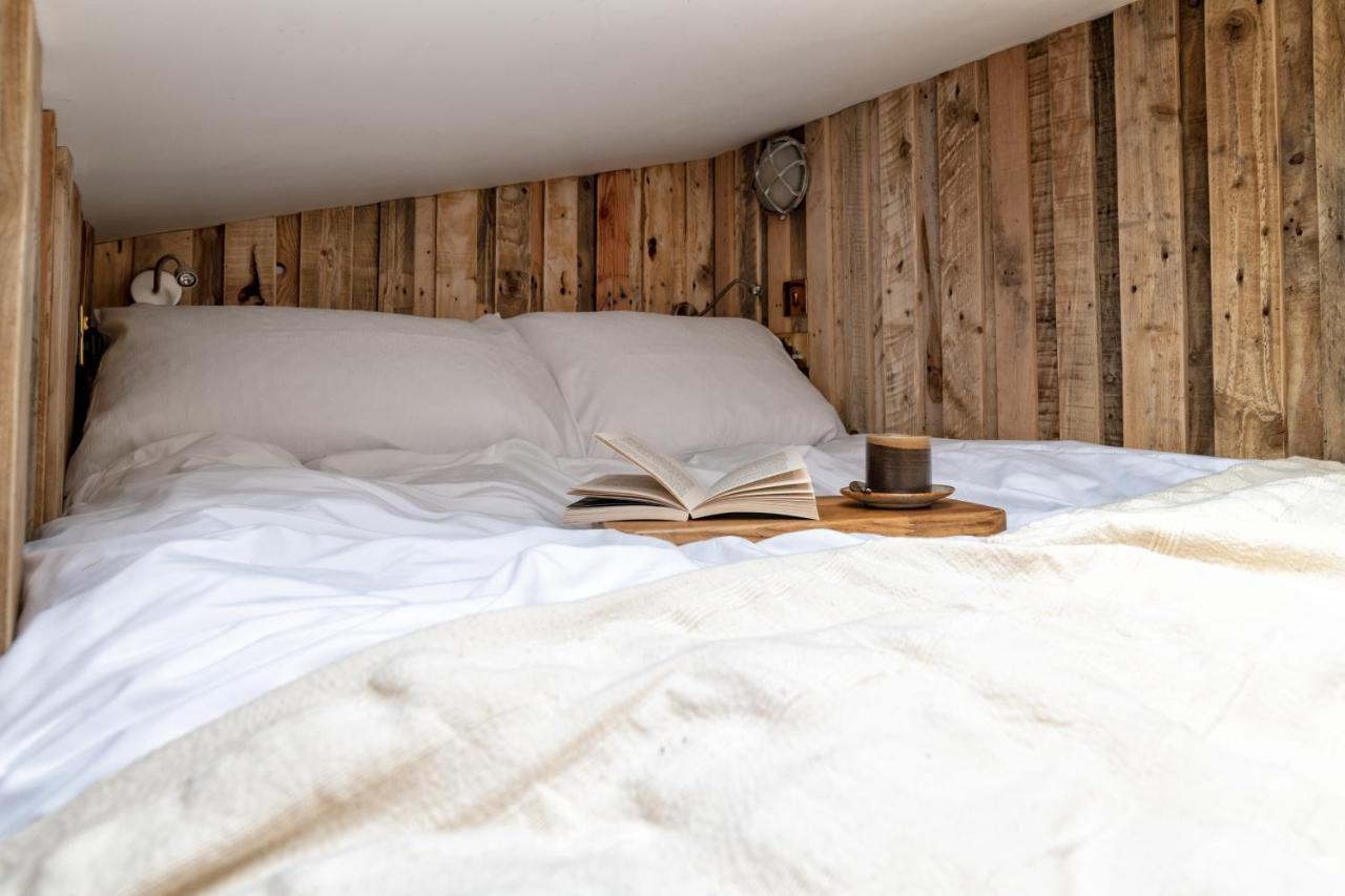 Alba - Charming Boutique Forest View Cabin With Hot Tub In Ballater Eksteriør billede