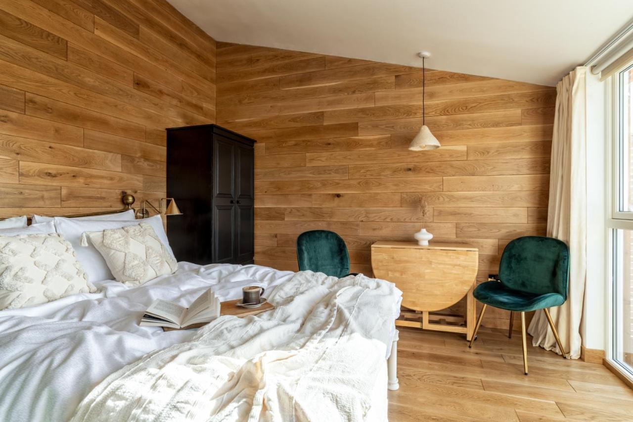 Alba - Charming Boutique Forest View Cabin With Hot Tub In Ballater Eksteriør billede